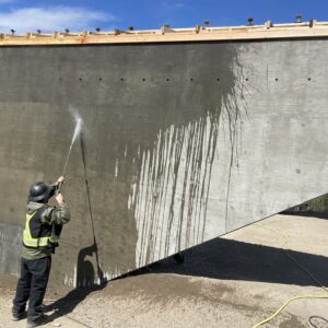 South Abutment wingwall